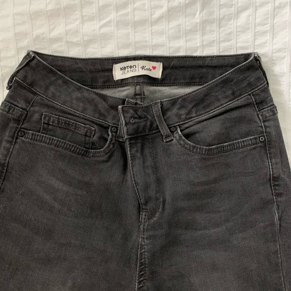 Mid rise jean in sentinel black - Picture 3 of 5